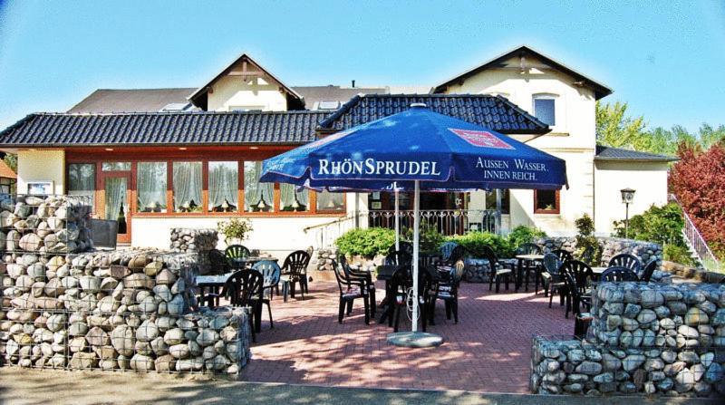 Salz & Pfeffer Im Gasthaus Frorup Hotell Oeversee Exteriör bild