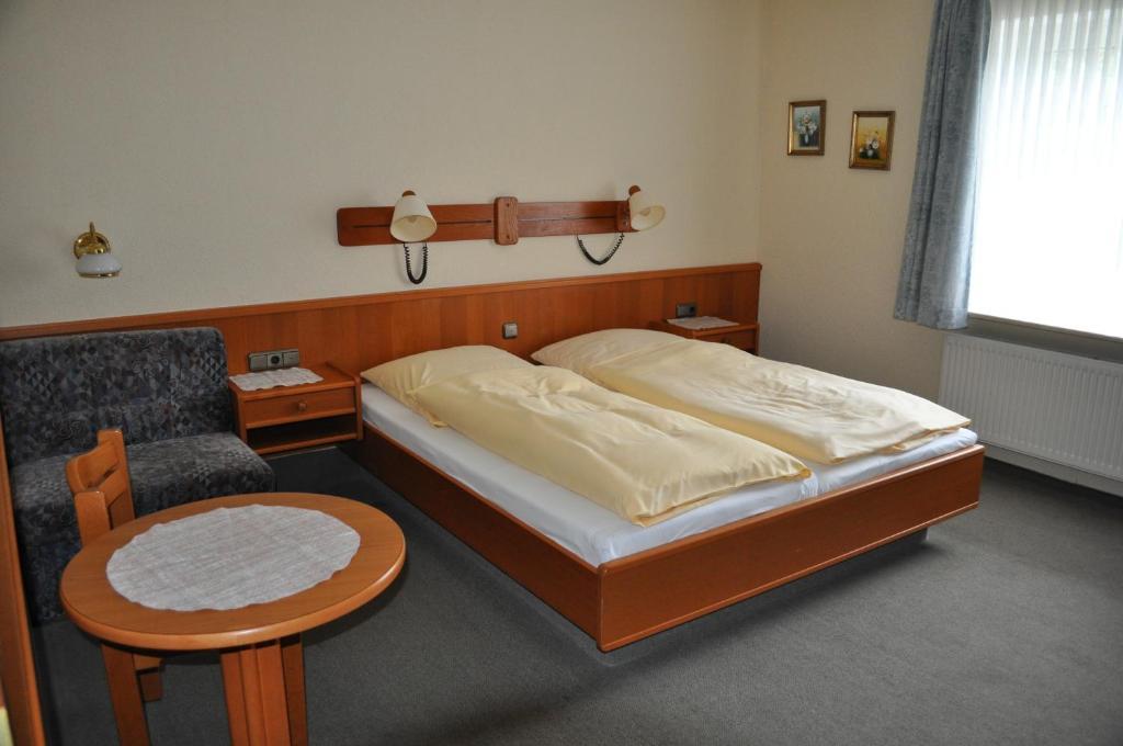 Salz & Pfeffer Im Gasthaus Frorup Hotell Oeversee Rum bild